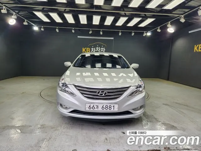 Hyundai YF Sonata LPI