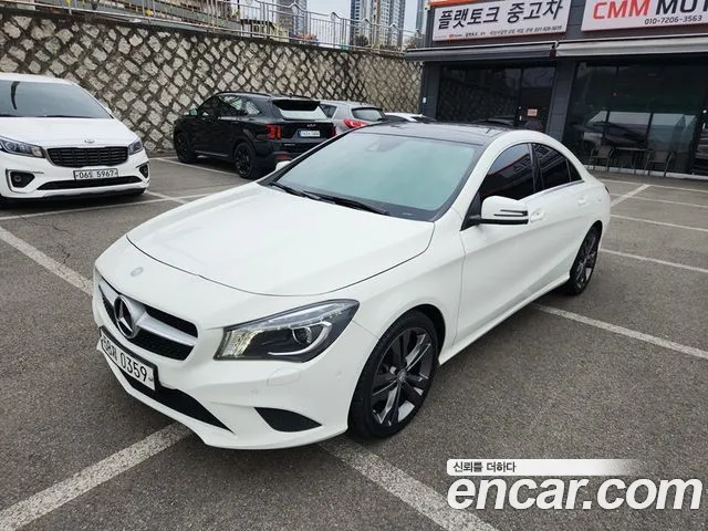 Mercedes-Benz CLA- C117 CLA200 d