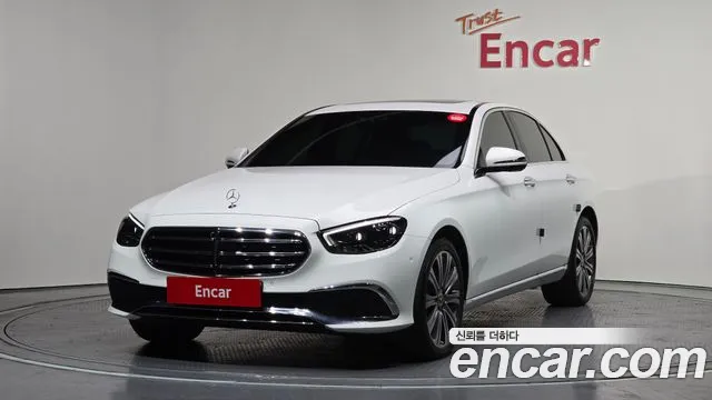 Mercedes-Benz E- W213 E350 4MATIC Exclusive