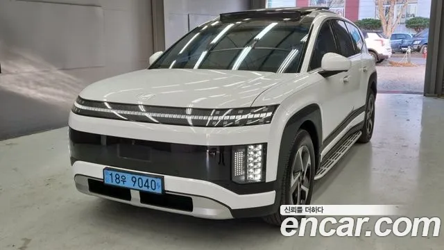 Hyundai 9 AWD 6 Exclusive