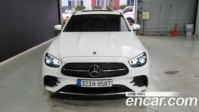 Mercedes-Benz E- W213 E220d 4MATIC AMG Line