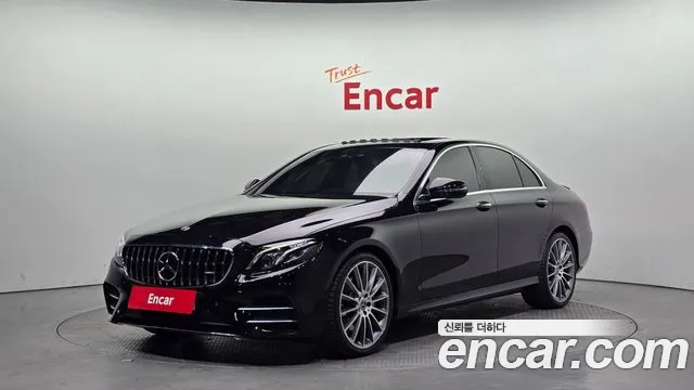 Mercedes-Benz E- W213 E300 4MATIC AMG Line