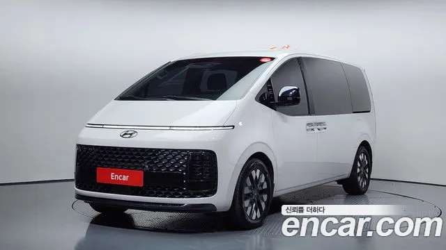 Hyundai Staria 9 Prestige