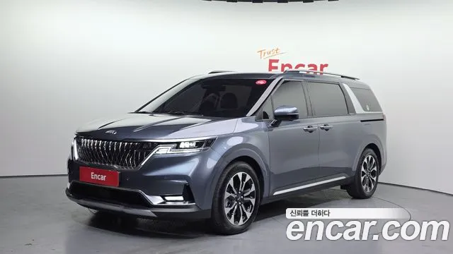 Kia Carnival 4 Gasoline 7 Signature