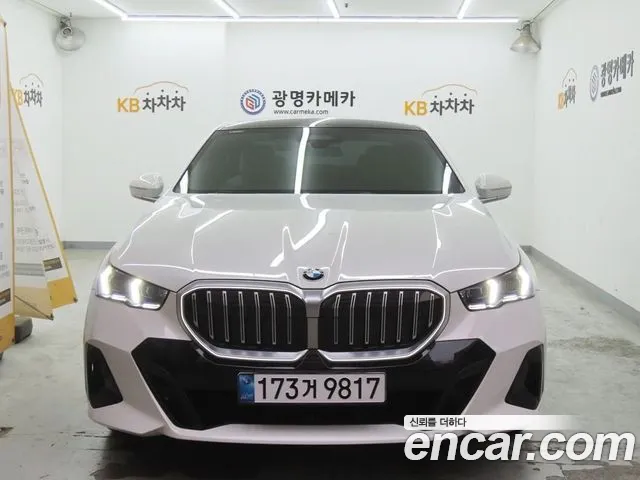 BMW 5 (G60) 523d M