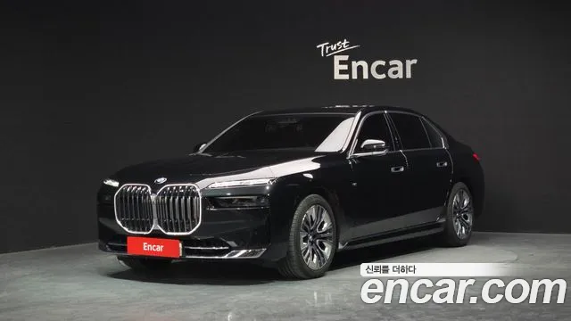 BMW 7 (G70) 740i sDrive