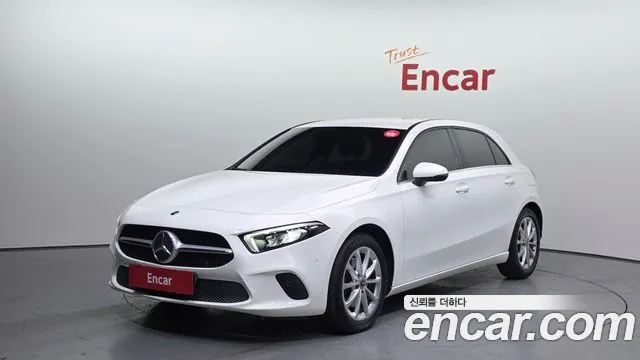 Mercedes-Benz A- W177 A220