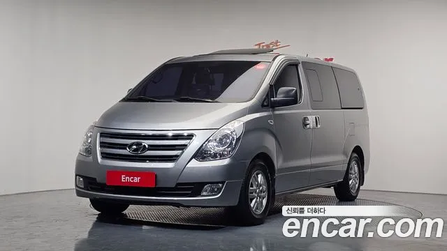 Hyundai Grand Starex 12