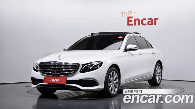 Mercedes-Benz E- W213 E300 4MATIC Exclusive