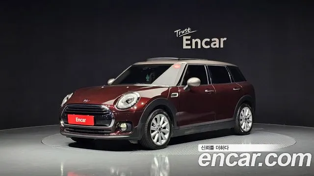 MINI Cooper Clubman Base 2