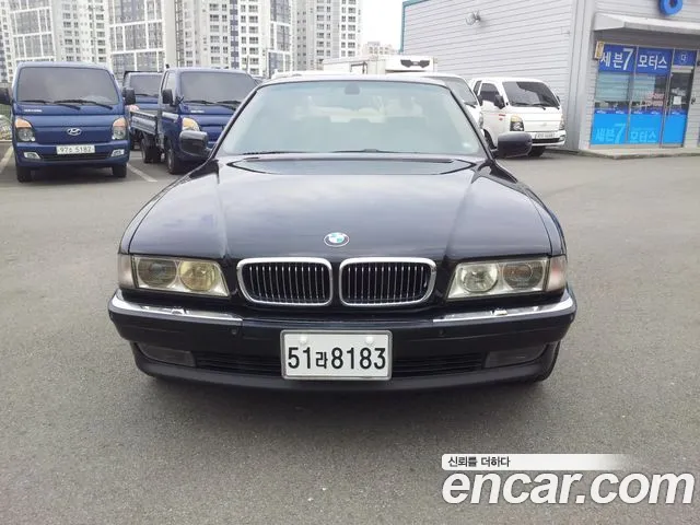 BMW 7 728iL E38
