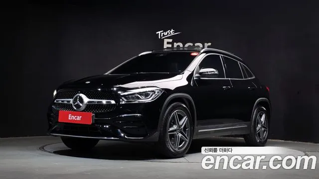 Mercedes-Benz GLA- H247 GLA250 4MATIC