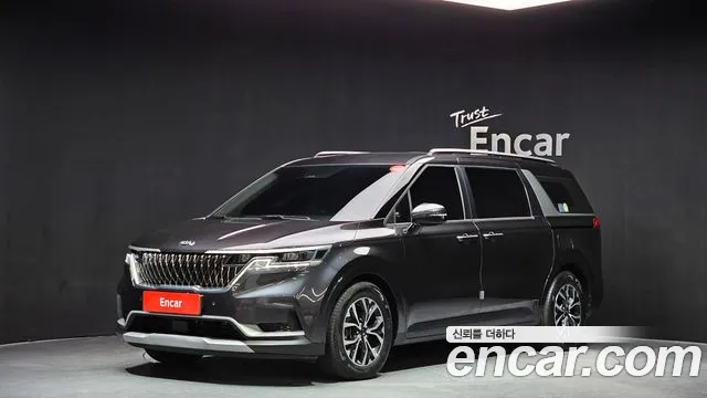Kia Carnival 4 9 Prestige