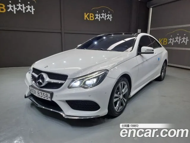 Mercedes-Benz E- W212 E200
