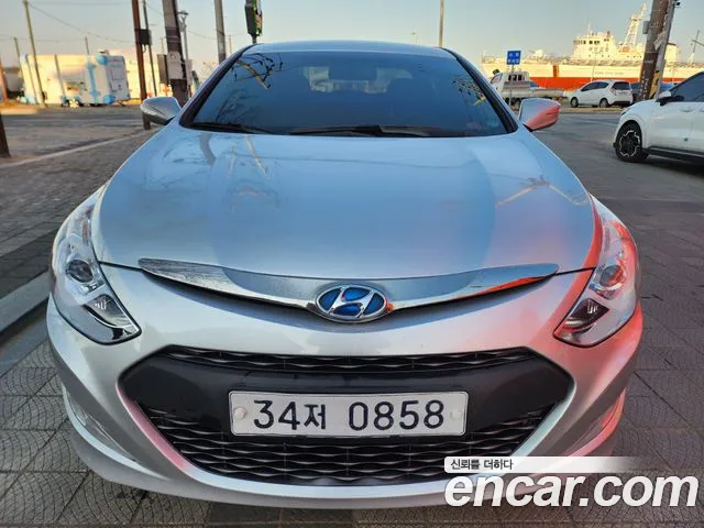 Hyundai Sonata Hybrid 2.0