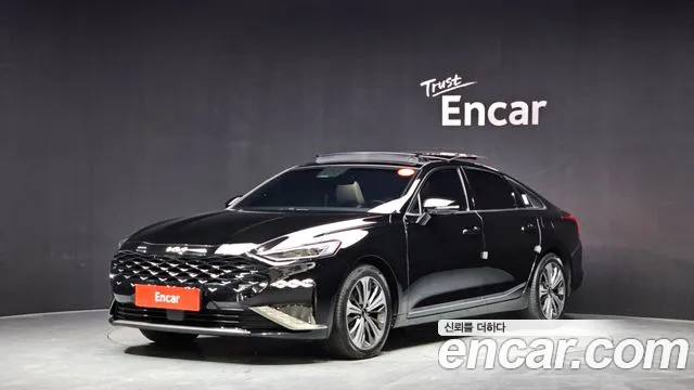 Kia K8 Hybrid Noblesse