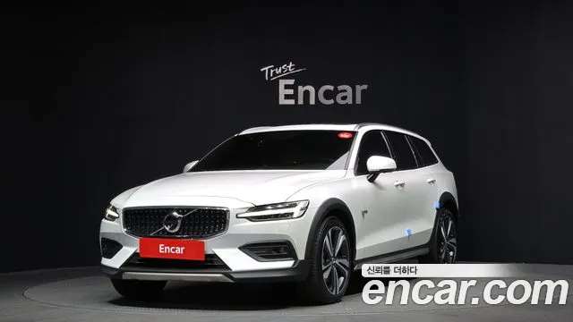 Volvo V60 2 B5 AWD