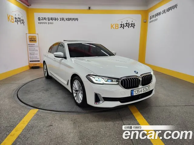 BMW 5 (G30) 520i