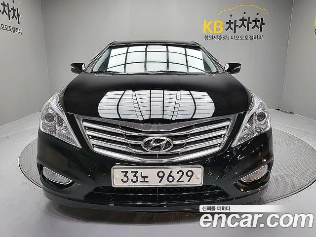 Hyundai Grandeur HG HG300