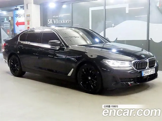 BMW 5 (G30) 520i
