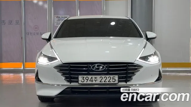 Hyundai Sonata (DN8) 2.0 Premium