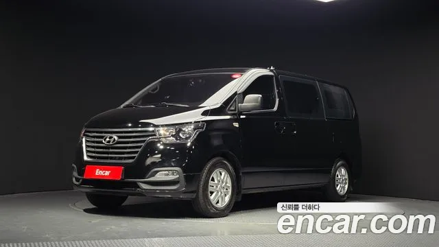 Hyundai The New Grand Starex 5