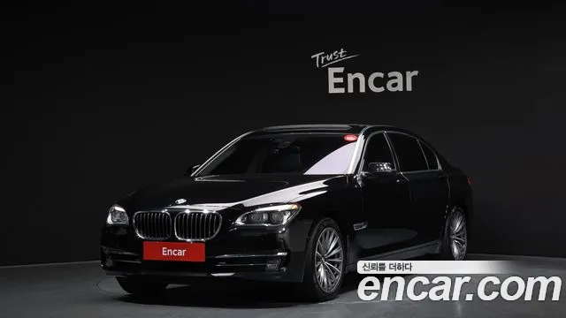 BMW 7 (F01) 750Li