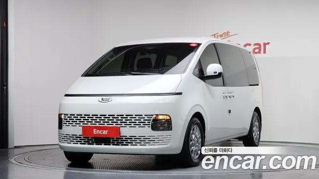 Hyundai Staria 9
