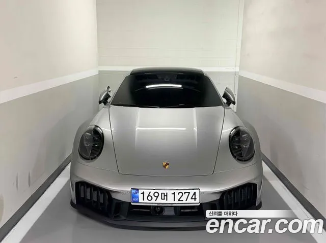 Porsche 911 (992) 4 GTS
