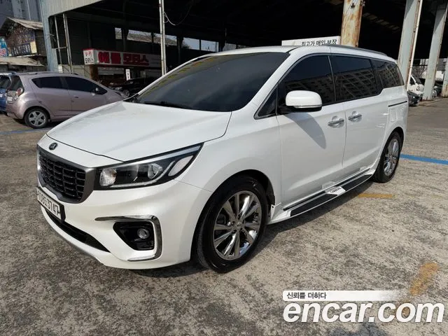 Kia The New Carnival 9 Prestige
