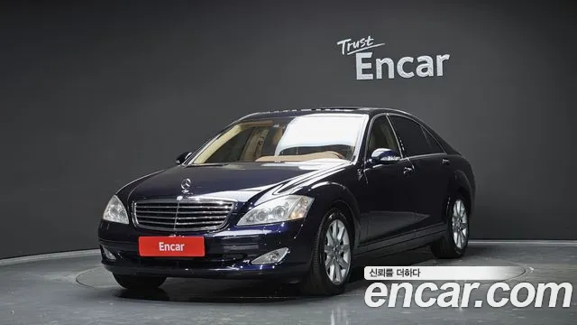 Mercedes-Benz S- W221 S550L 4MATIC
