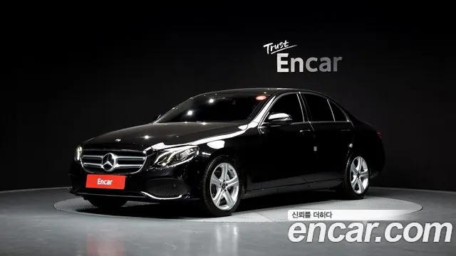 Mercedes-Benz E- W213 E200