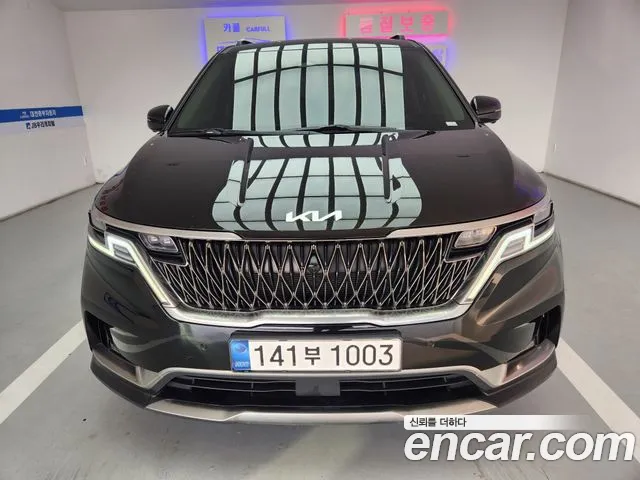 Kia Carnival 4 Gasoline 9 Signature