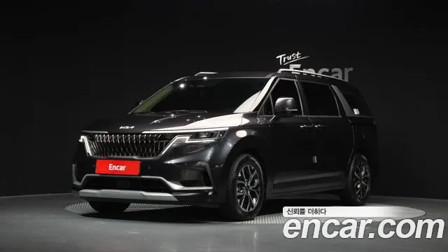 Kia Carnival 4 11 Prestige