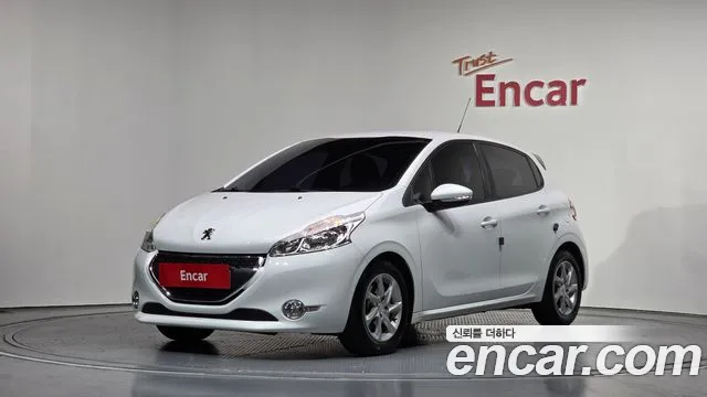 Peugeot 208 1.4 e-HDi 5