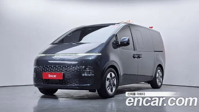 Hyundai Staria 9