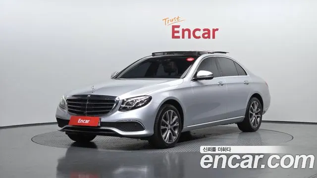 Mercedes-Benz E- W213 E300 4MATIC Exclusive
