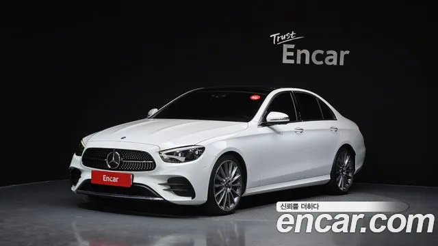 Mercedes-Benz E- W213 E350 4MATIC AMG Line