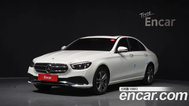 Mercedes-Benz E- W213 E350 4MATIC