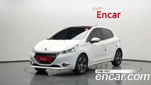Peugeot 208 1.6 e-HDi 5