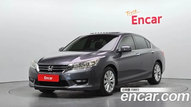Honda Accord 2.4 9