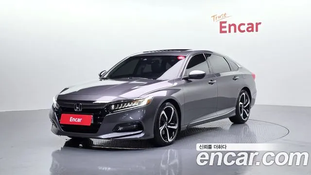 Honda Accord 10 2.0 Turbo