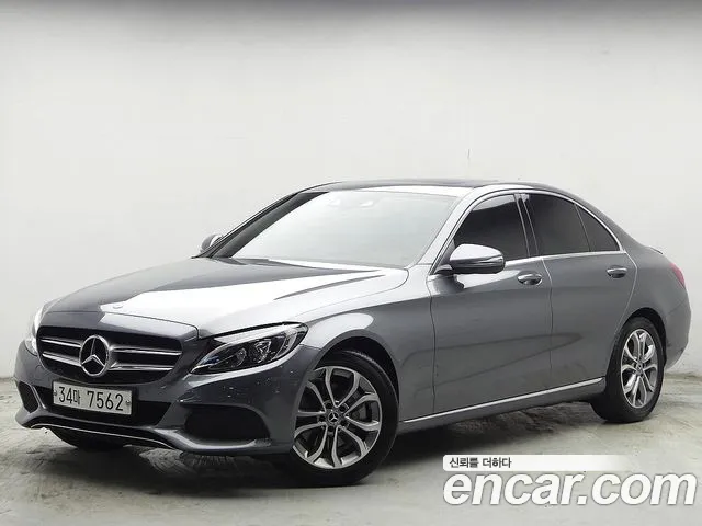 Mercedes-Benz C- W205 C200