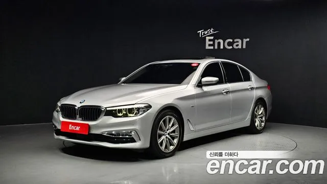 BMW 5 (G30) 520i