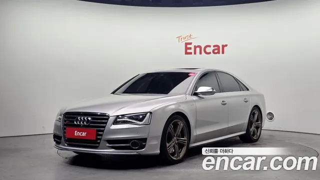 Audi S8 4.0 TFSI D4