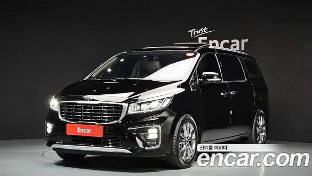 Kia The New Carnival 9 Noblesse