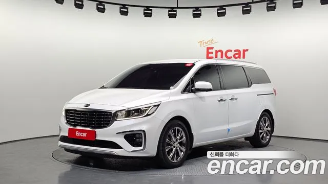 Kia The New Carnival 9 Noblesse