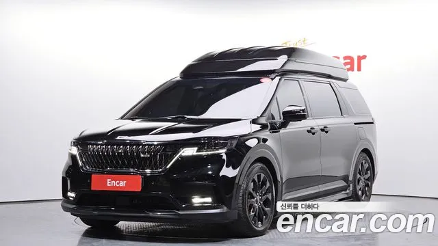 Kia Carnival 4 Gasoline 9