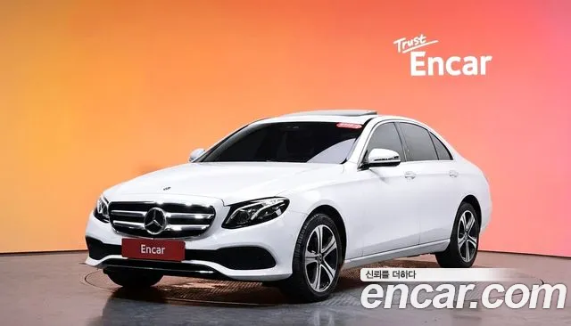 Mercedes-Benz E- W213 E220d