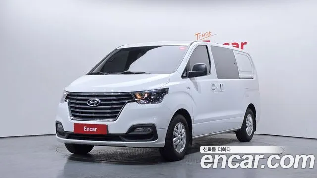 Hyundai The New Grand Starex 5